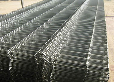 Electric Galvanized Welded Wire Fence Solid Solder Joint Excellent Stability