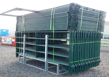 Lightweight Safety Round Portable Cattle Pens Fully Welded Post Brackets