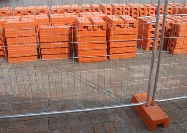 Portable Temporary Fence Panels 32MM Pipe Temporary Security Fencing Plastic Feet