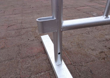 Hot Dipped Galvanized Crowd Control Barriers 25MM Pipe 1.1x2.0 Meter