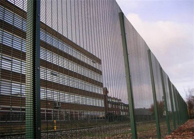 Anti - cut galvanized 358 security mesh 2515mm panel width 4.0mm wire diameter